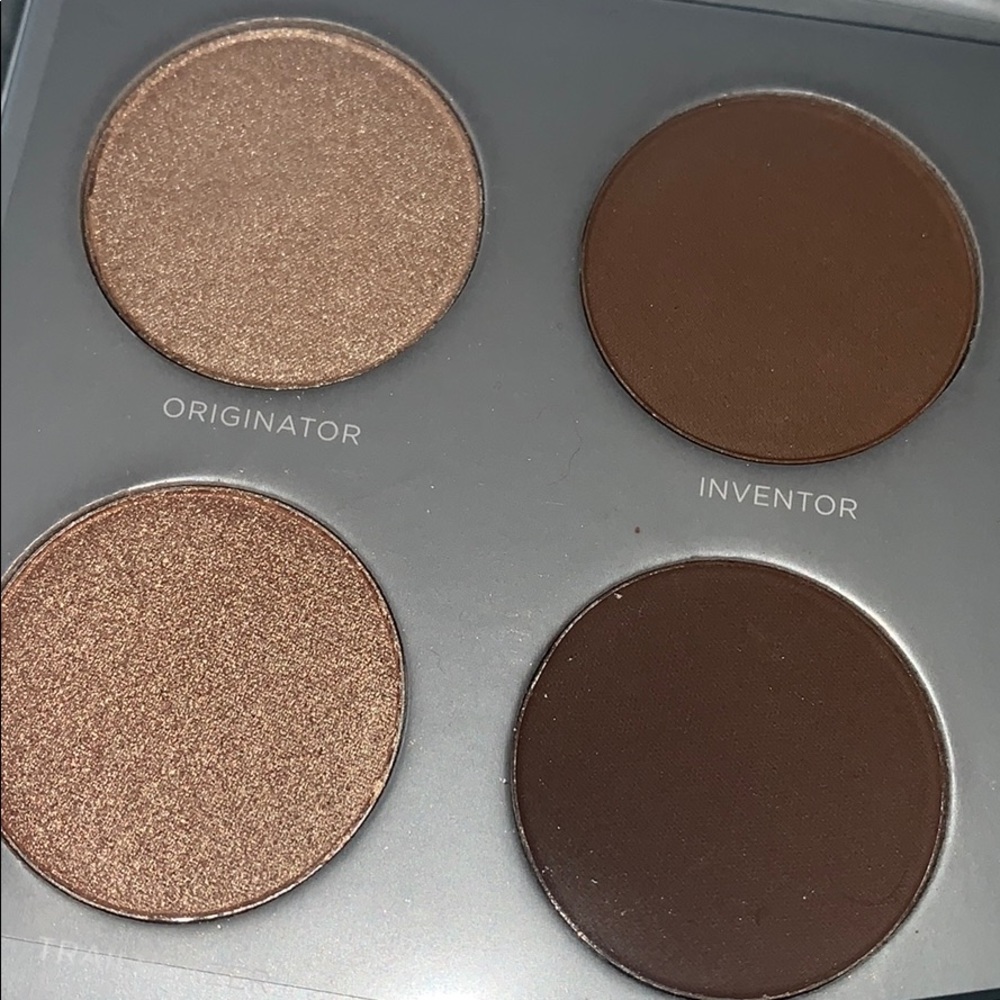 💫Makeup bundle!💫 - Picture 2 of 3